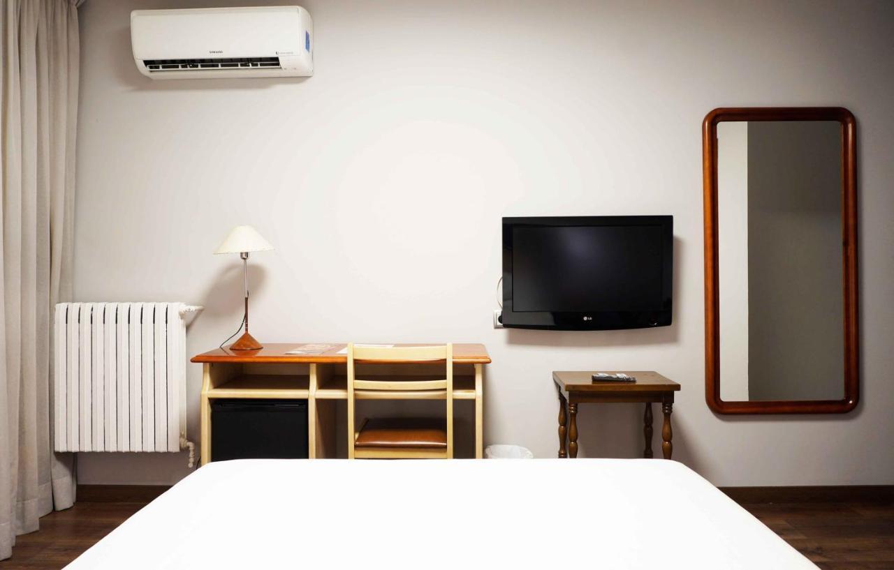 Hotel Cesaraugusta Saragossa Zewnętrze zdjęcie