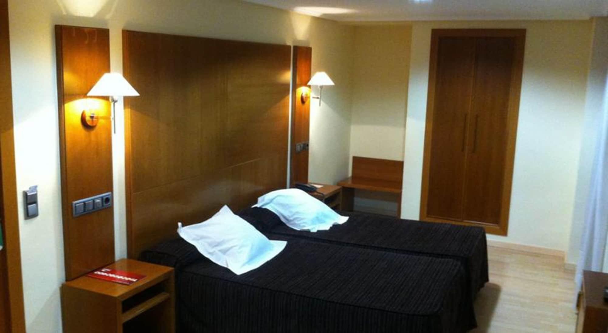 Hotel Cesaraugusta Saragossa Zewnętrze zdjęcie
