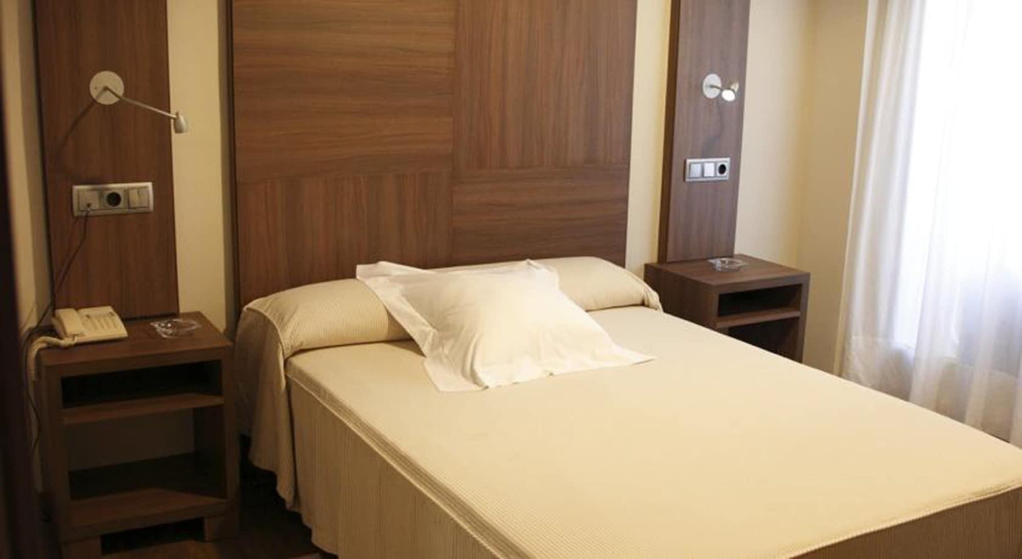 Hotel Cesaraugusta Saragossa Zewnętrze zdjęcie