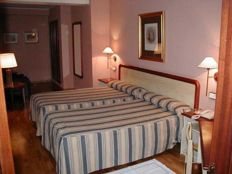 Hotel Cesaraugusta Saragossa Zewnętrze zdjęcie